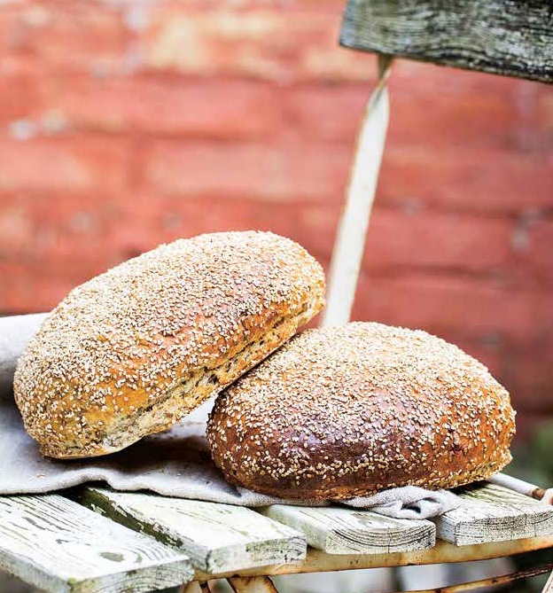 7452  Hygge – Skandinavisches Brot - 40 einfache und leckere Brotrezepte von Sauerteig bis Knäckebrot